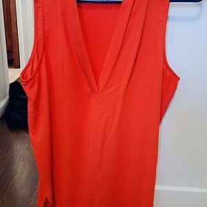 Vince Camuto no sleeve blouse